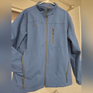 Mens Size MEDIUM , Free Country Fitted Jacket, Multiple Zippers, Waterproof